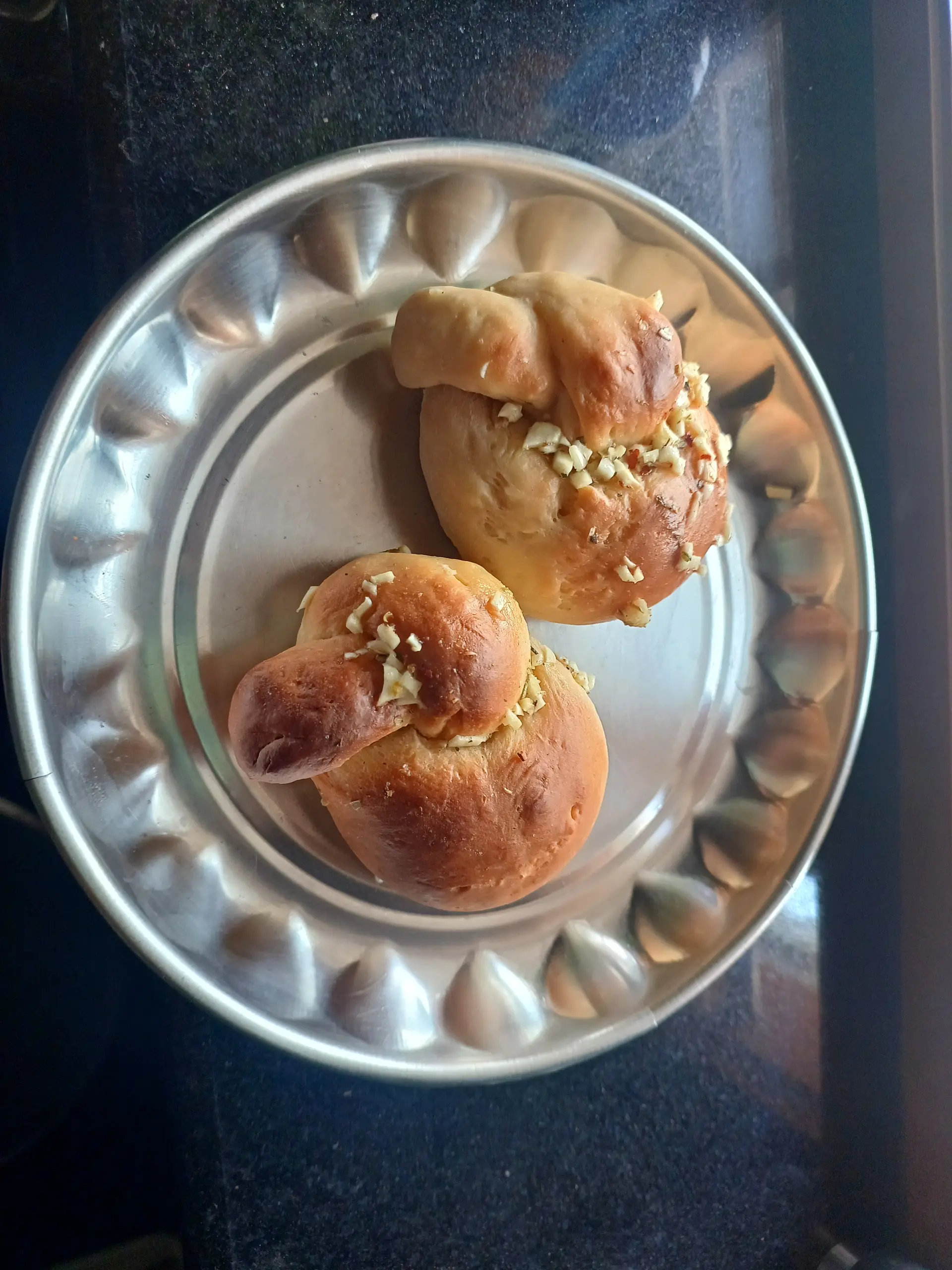 A cook's photo of Garlic Knots