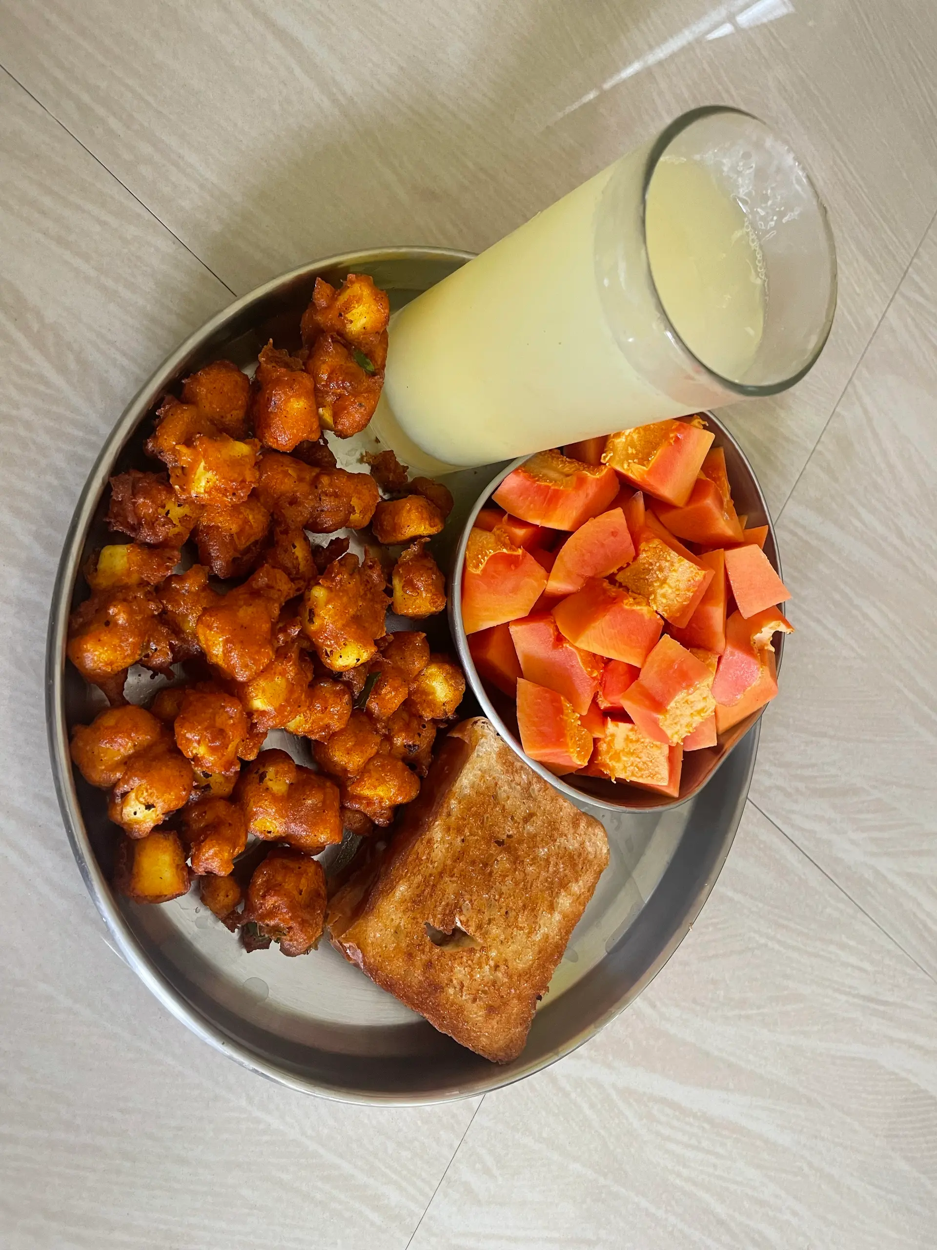 A cook's photo of Paneer 65