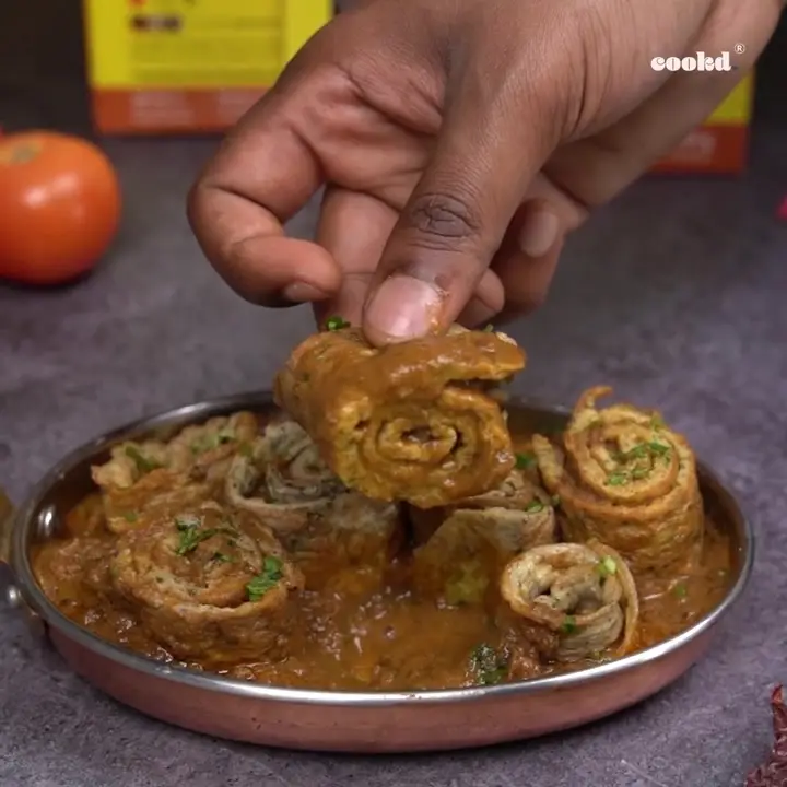 Cookd Omelette Masala Curry