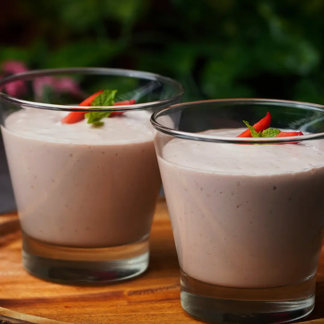 Avocado Strawberry Smoothie