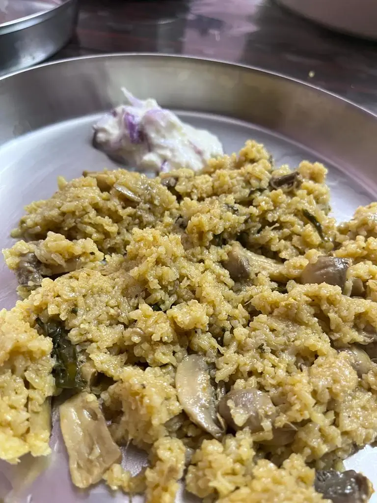 A cook's photo of Mushroom Biryani