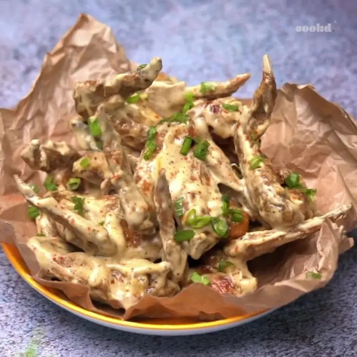 White BBQ Chicken Wings