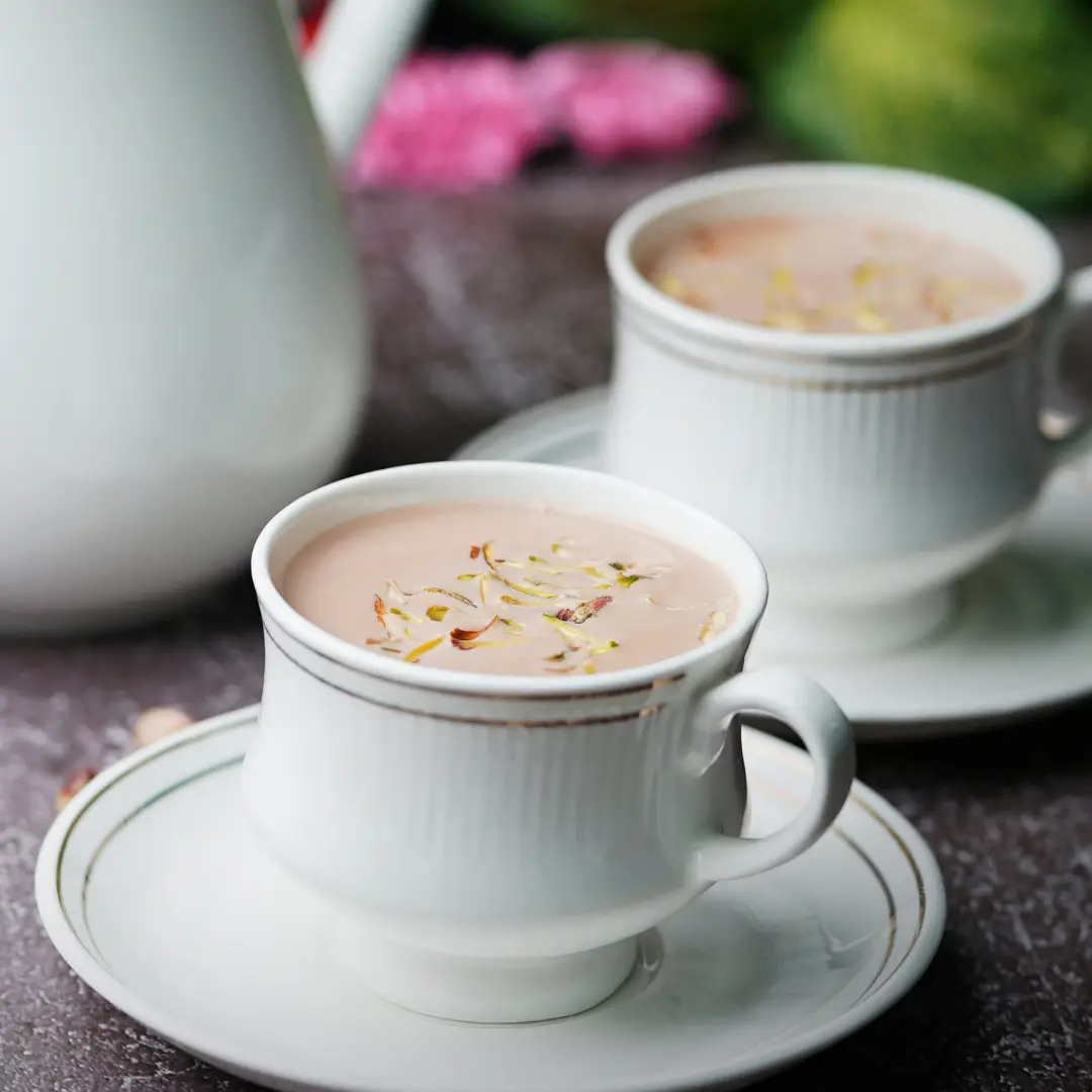 Kashmiri Noon Tea