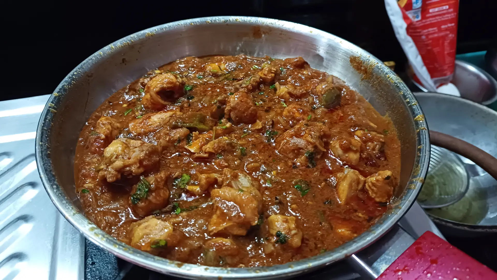 A cook's photo of हाईवे ढाबा चिकन करी