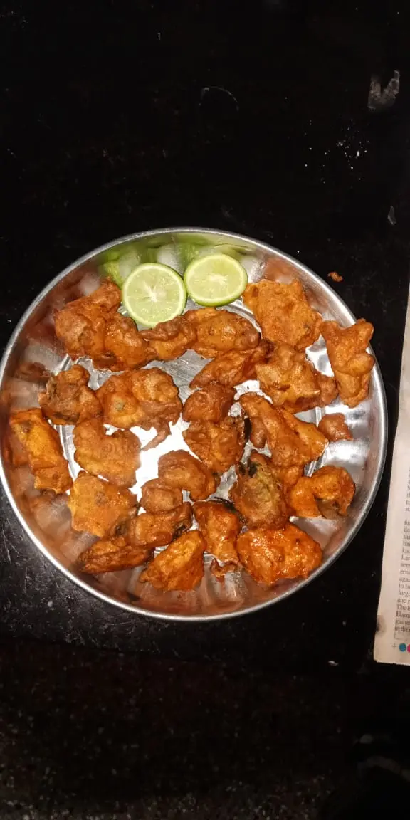 A cook's photo of Chicken 65