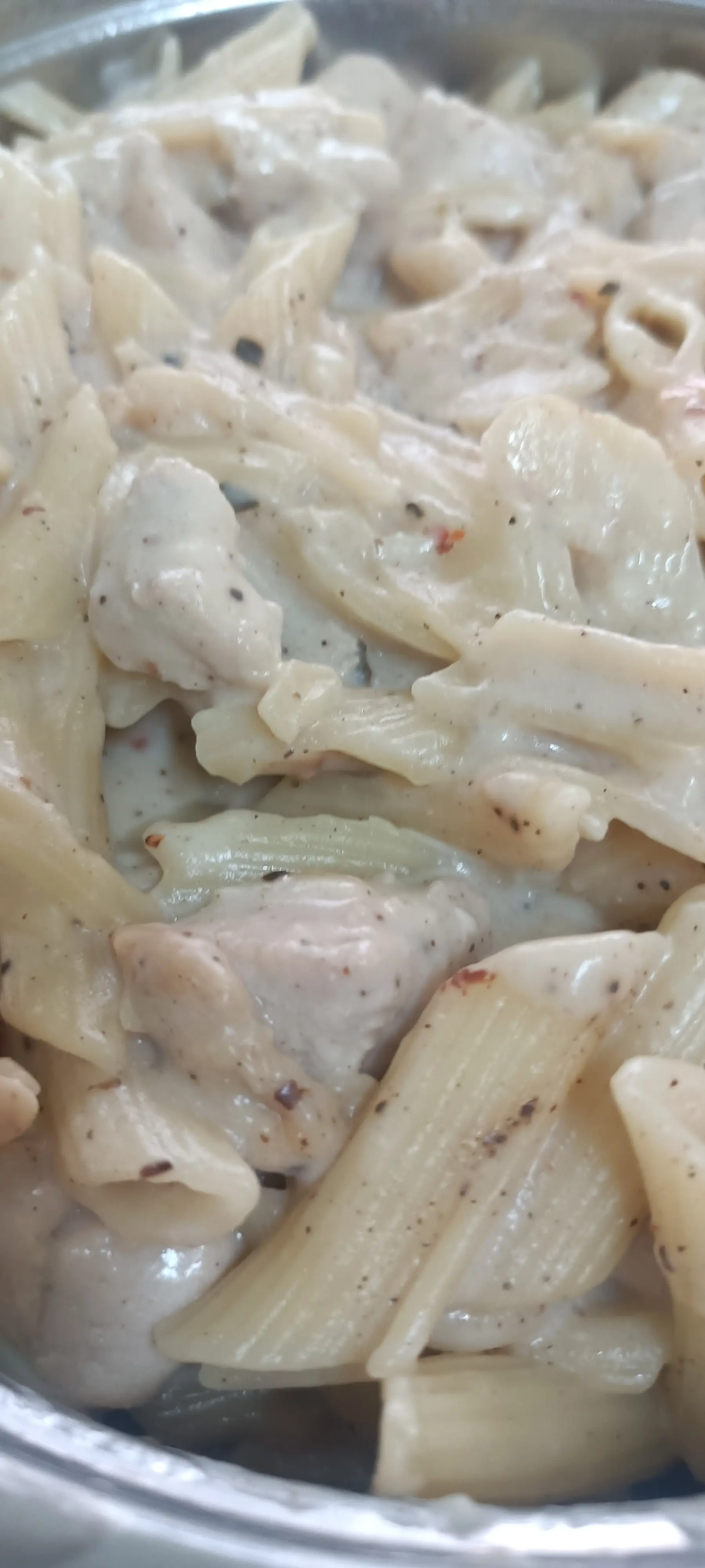 A cook's photo of White Sauce Chicken Pasta
