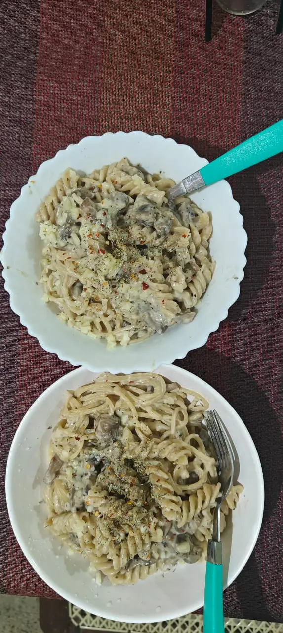 A cook's photo of One Pot Creamy Mushroom Pasta
