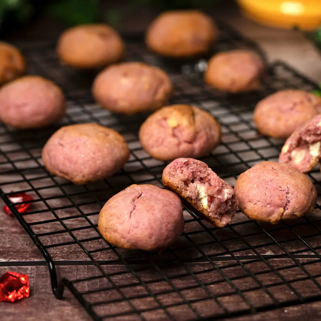 Berry and White Chocolate Cookies