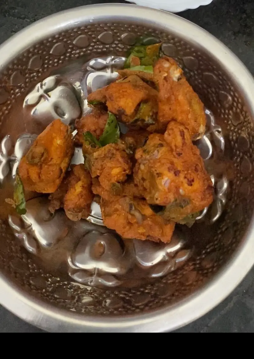 A cook's photo of Chicken 65