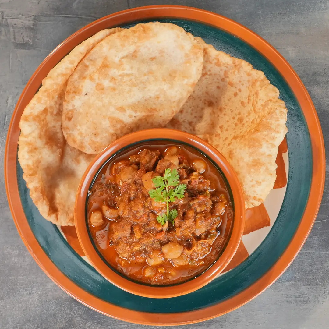 Tumbler Poori Channa