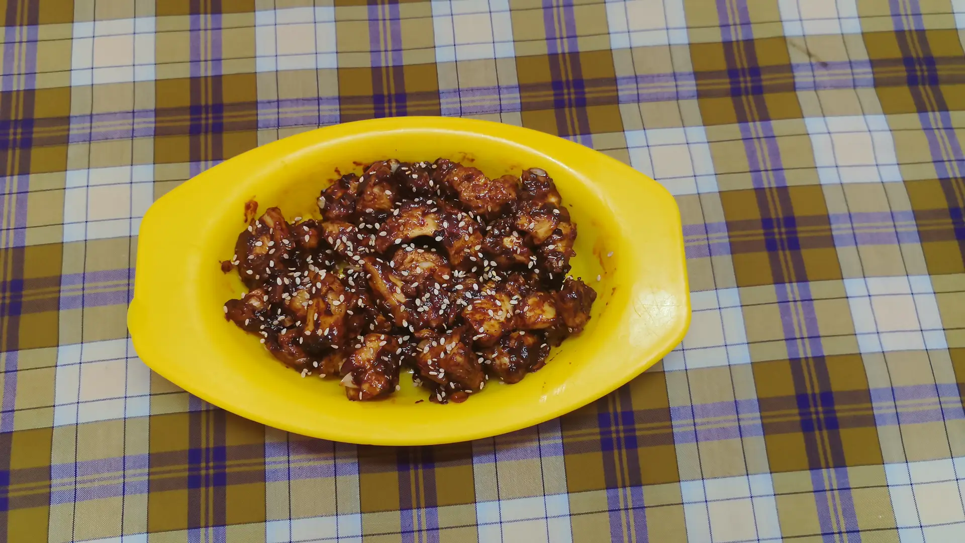 A cook's photo of ஸ்வீட் அண்ட் ஸ்பைசி கிளேஸ்டு ஸ்டிக்கி சிக்கன்