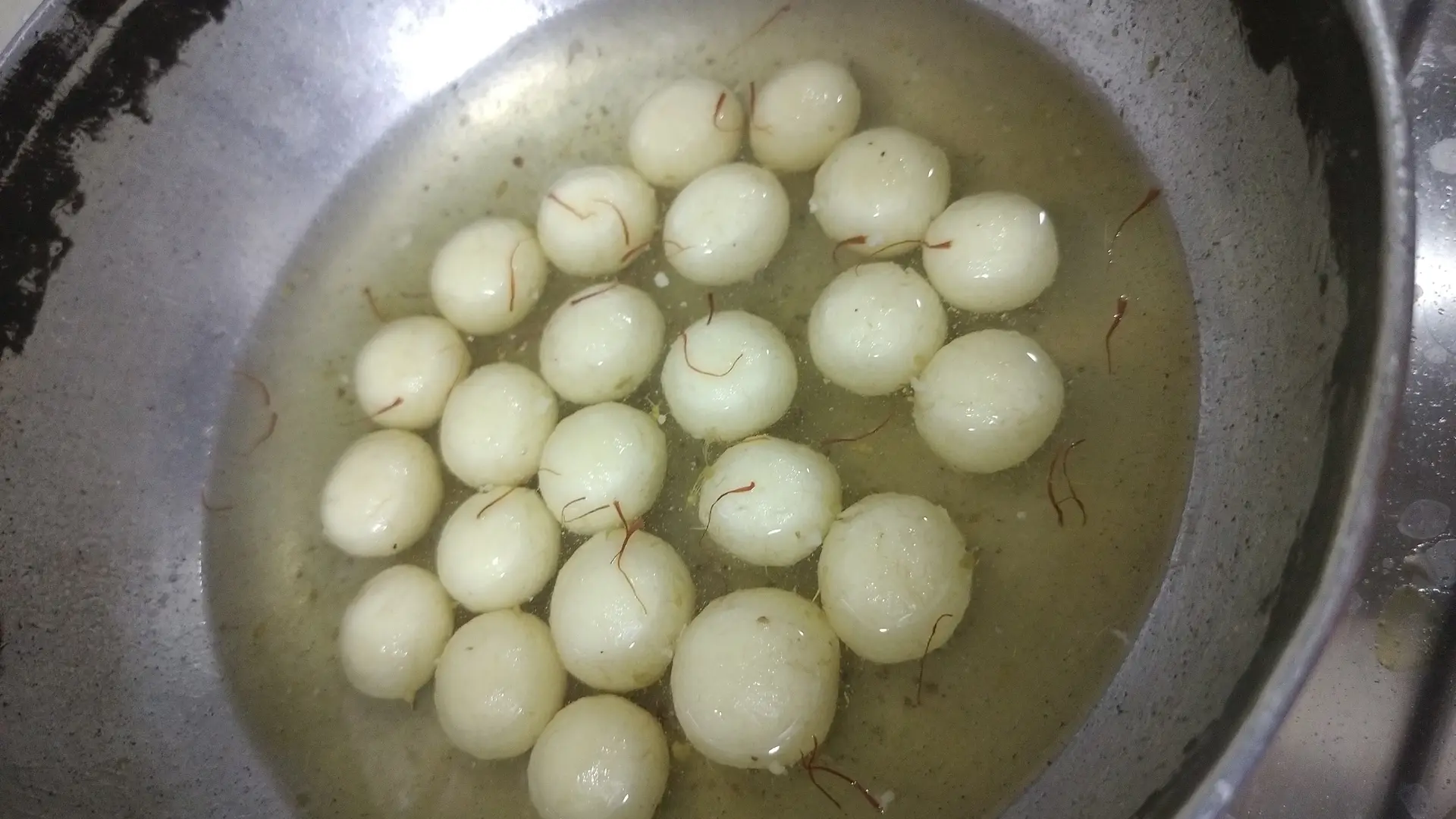 A cook's photo of Rasgulla