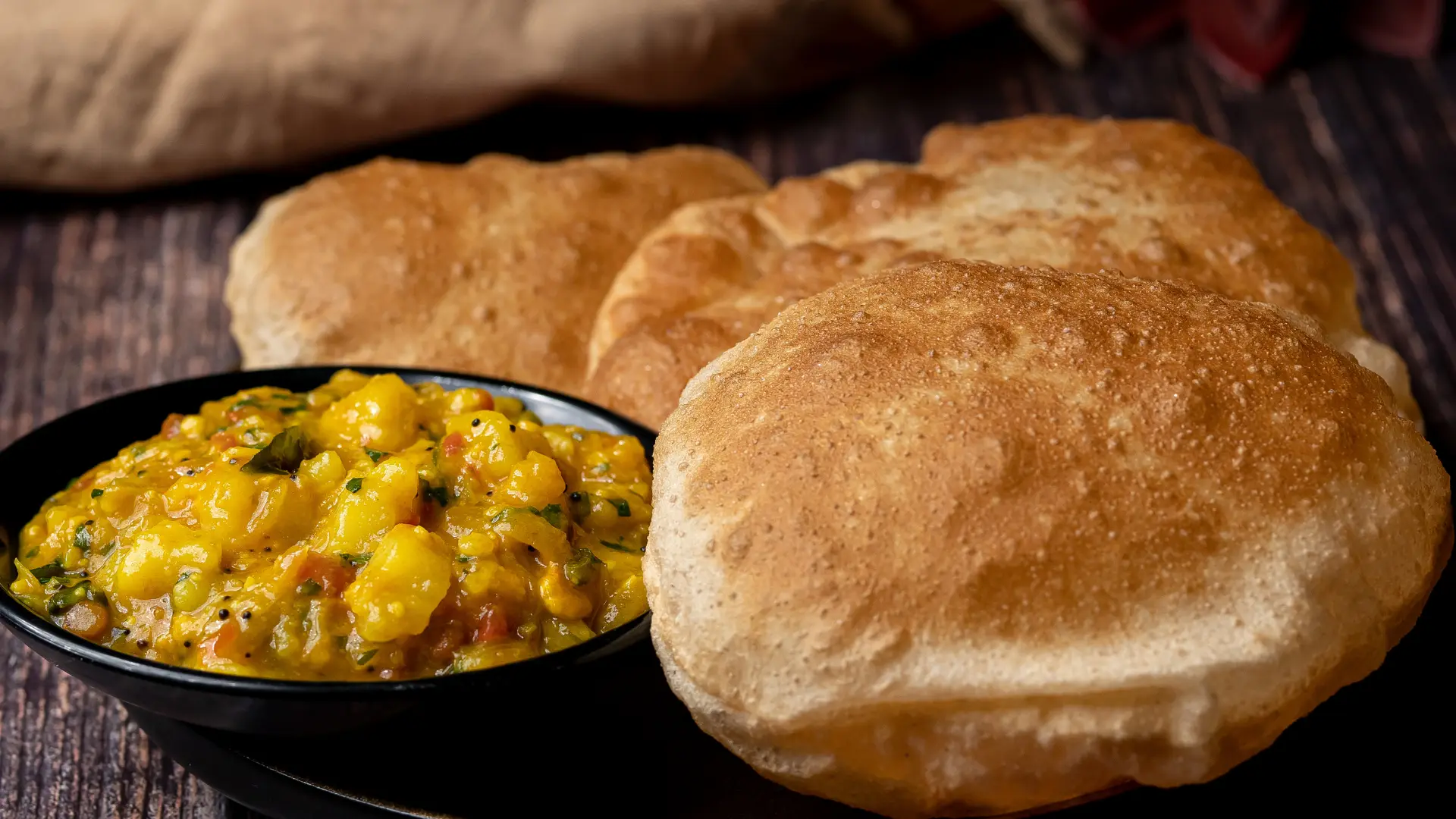 Poori Masala