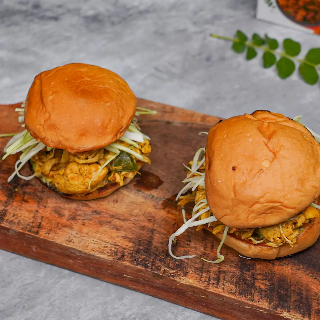 Pulled Chicken Chukka Burger