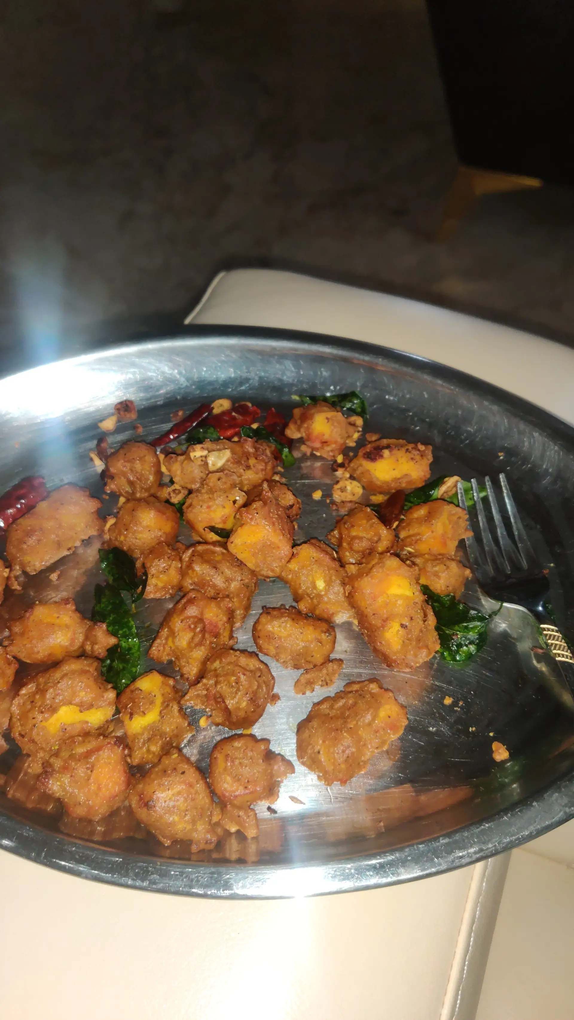 A cook's photo of Paneer 65