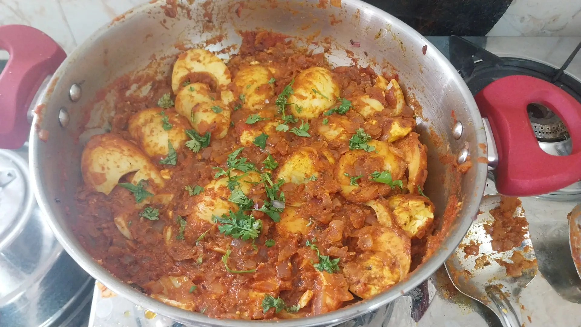 A cook's photo of முட்டை கறி