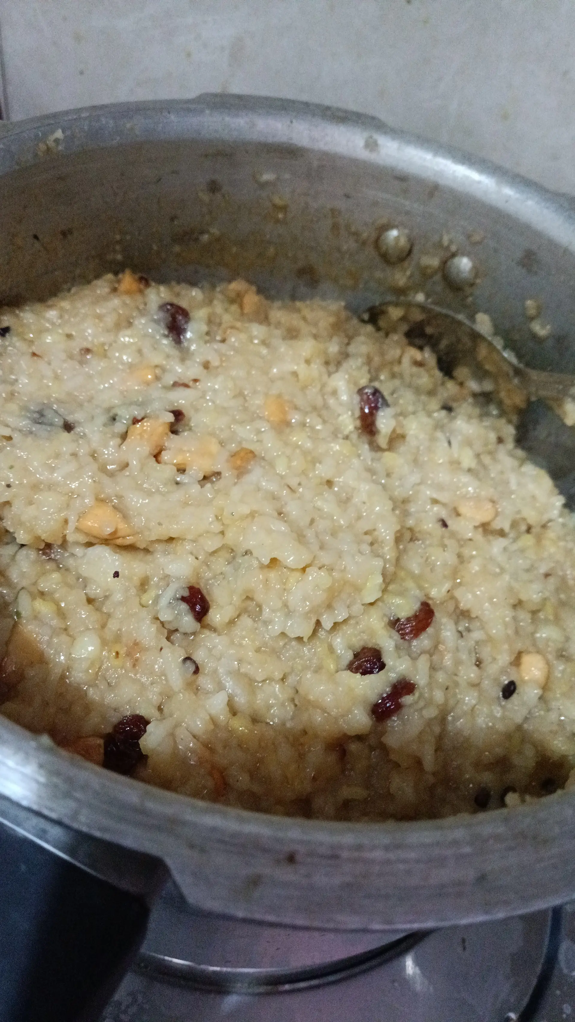 A cook's photo of Sakkarai Pongal