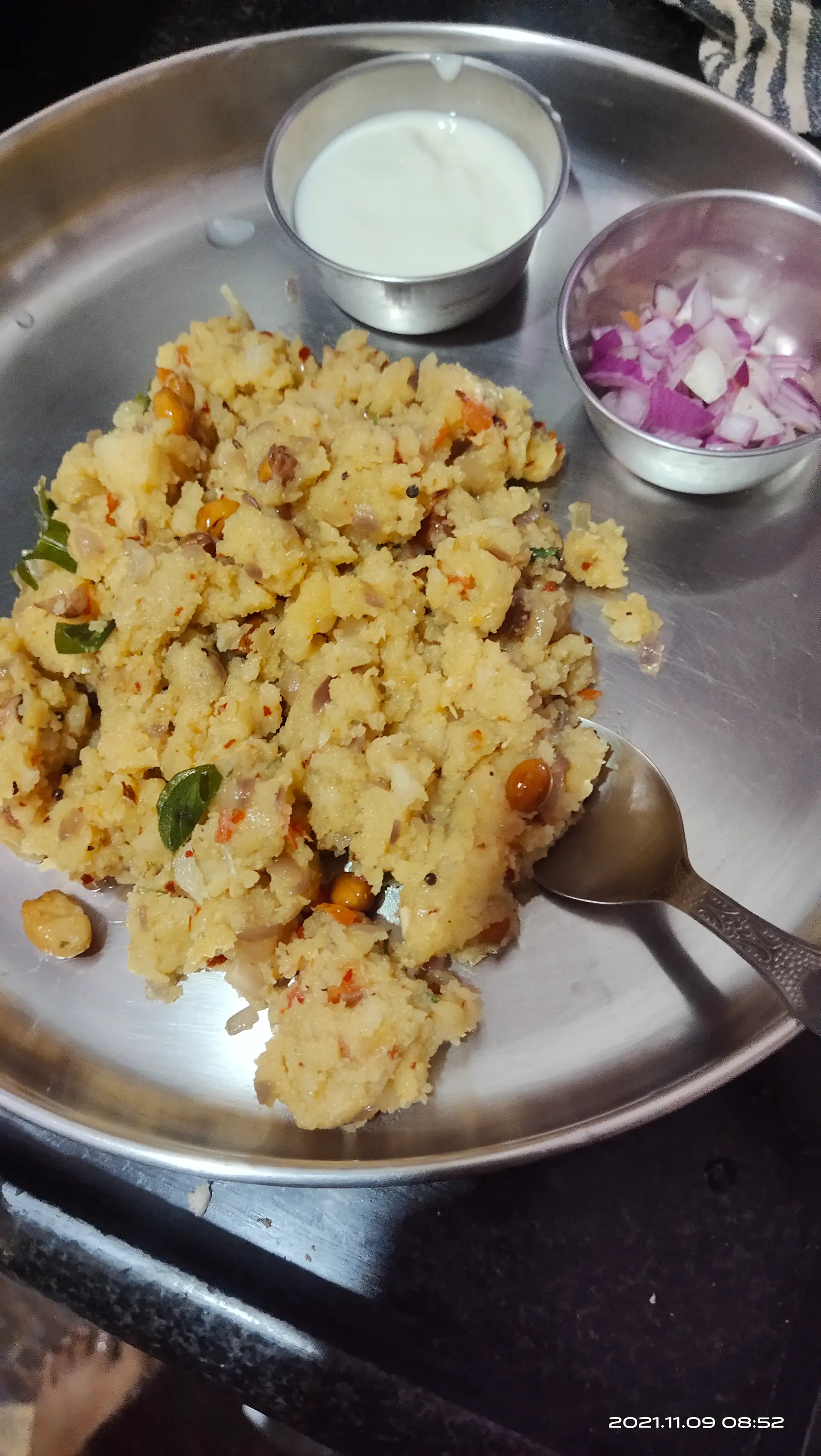 A cook's photo of Poha