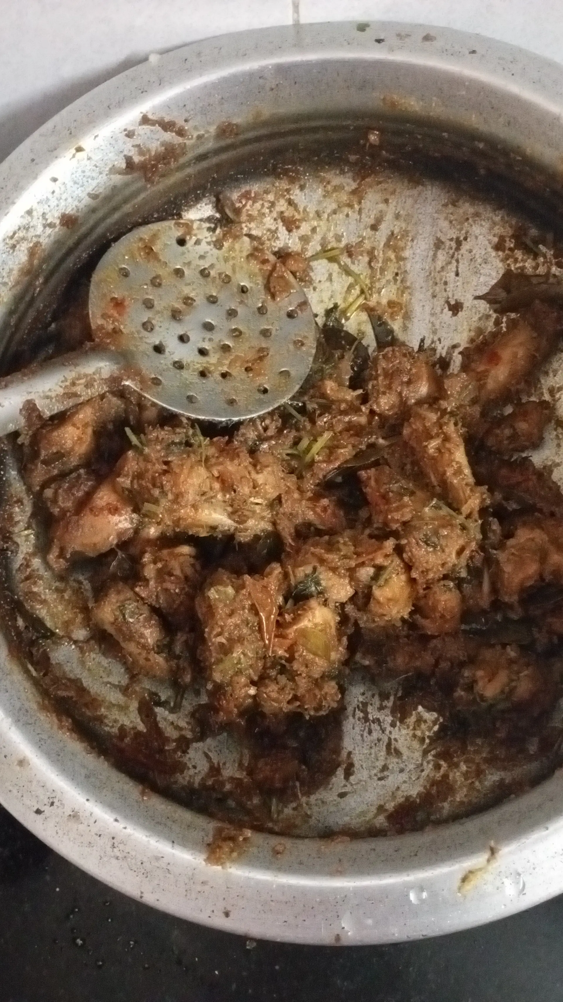 A cook's photo of Naatu Kozhi Fry