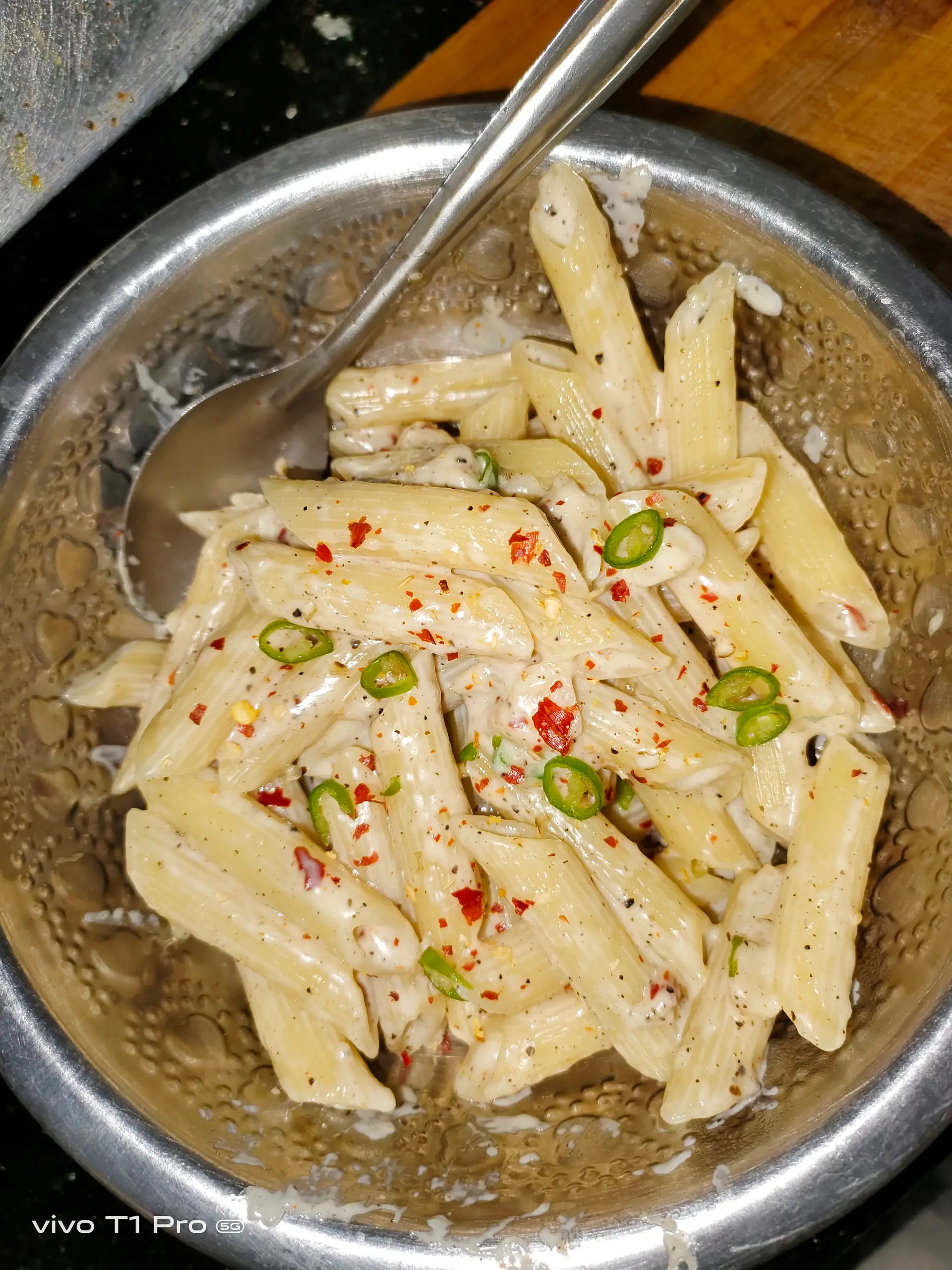 A cook's photo of White Sauce Chicken Pasta
