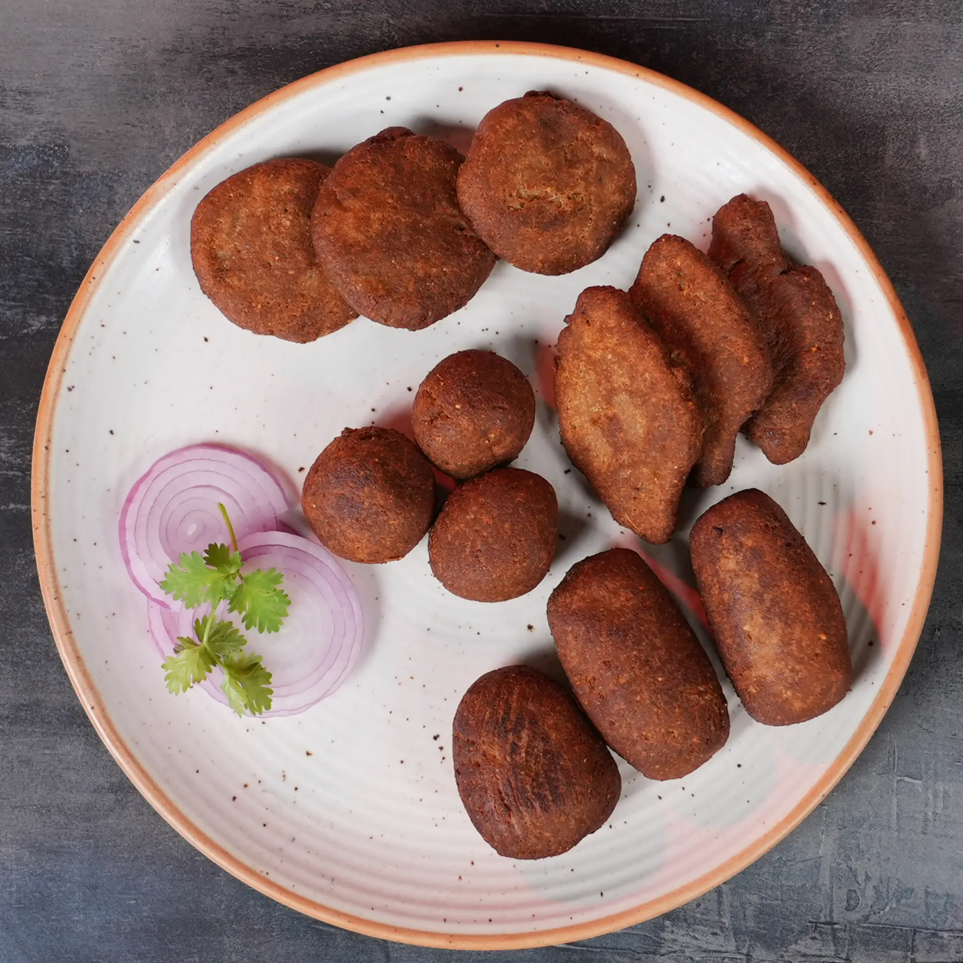 Assorted Kola Urundai