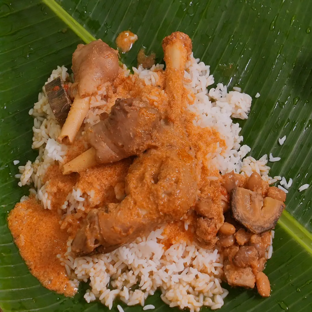 Aatukaal Kulambu