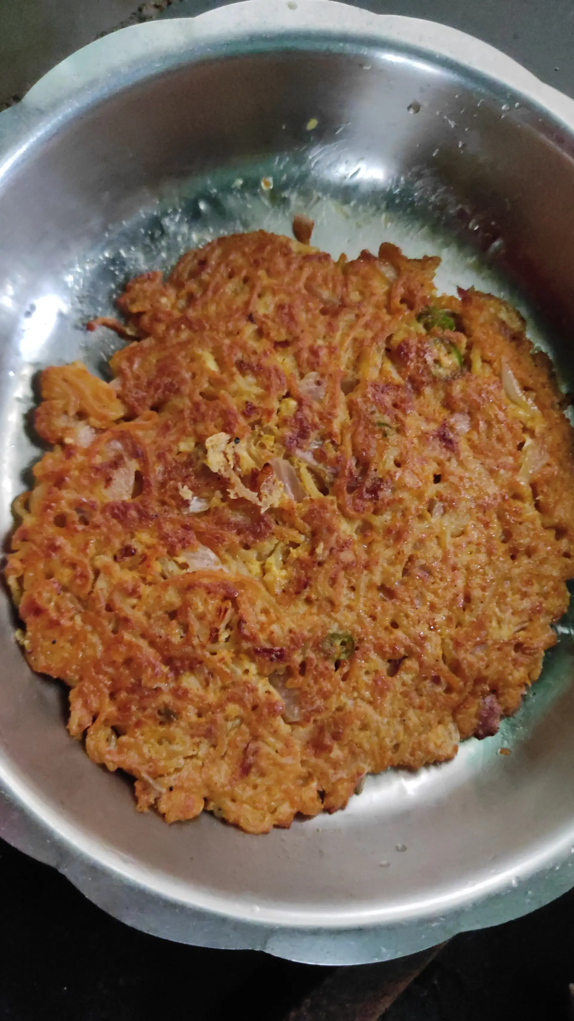 A cook's photo of Noodles Omelette