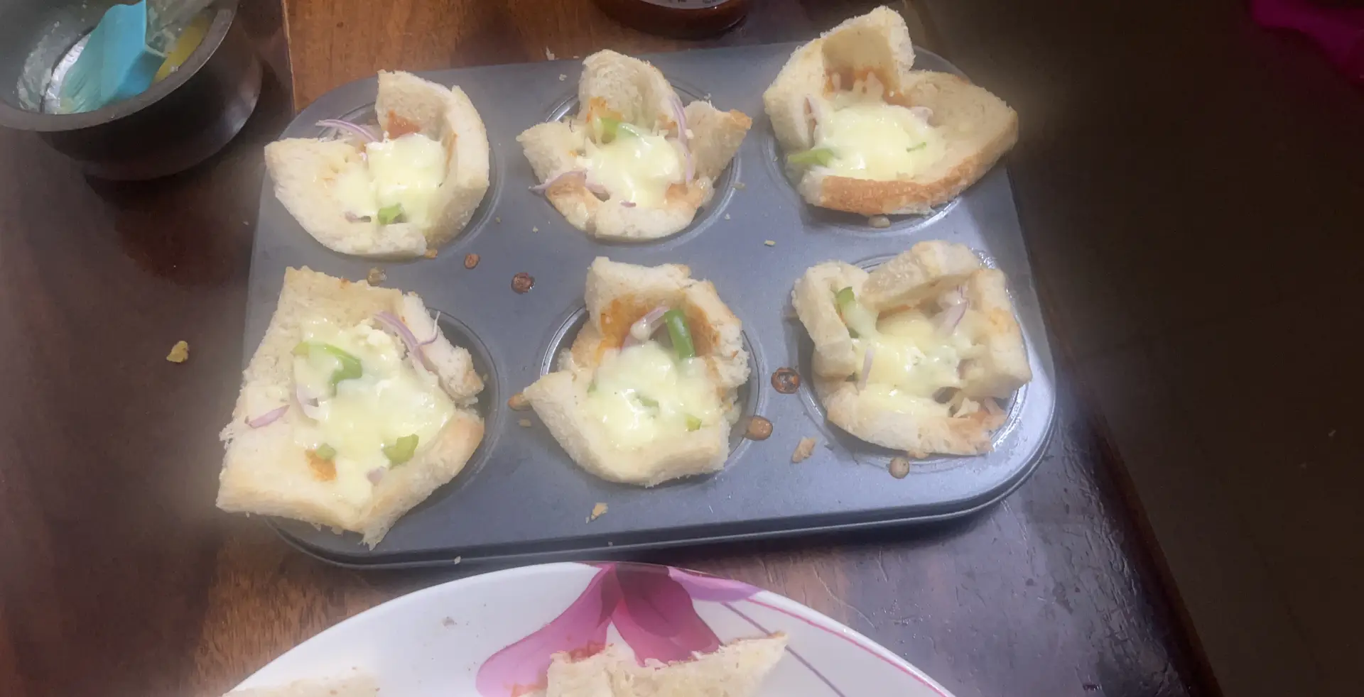 A cook's photo of Bread Pizza Cups