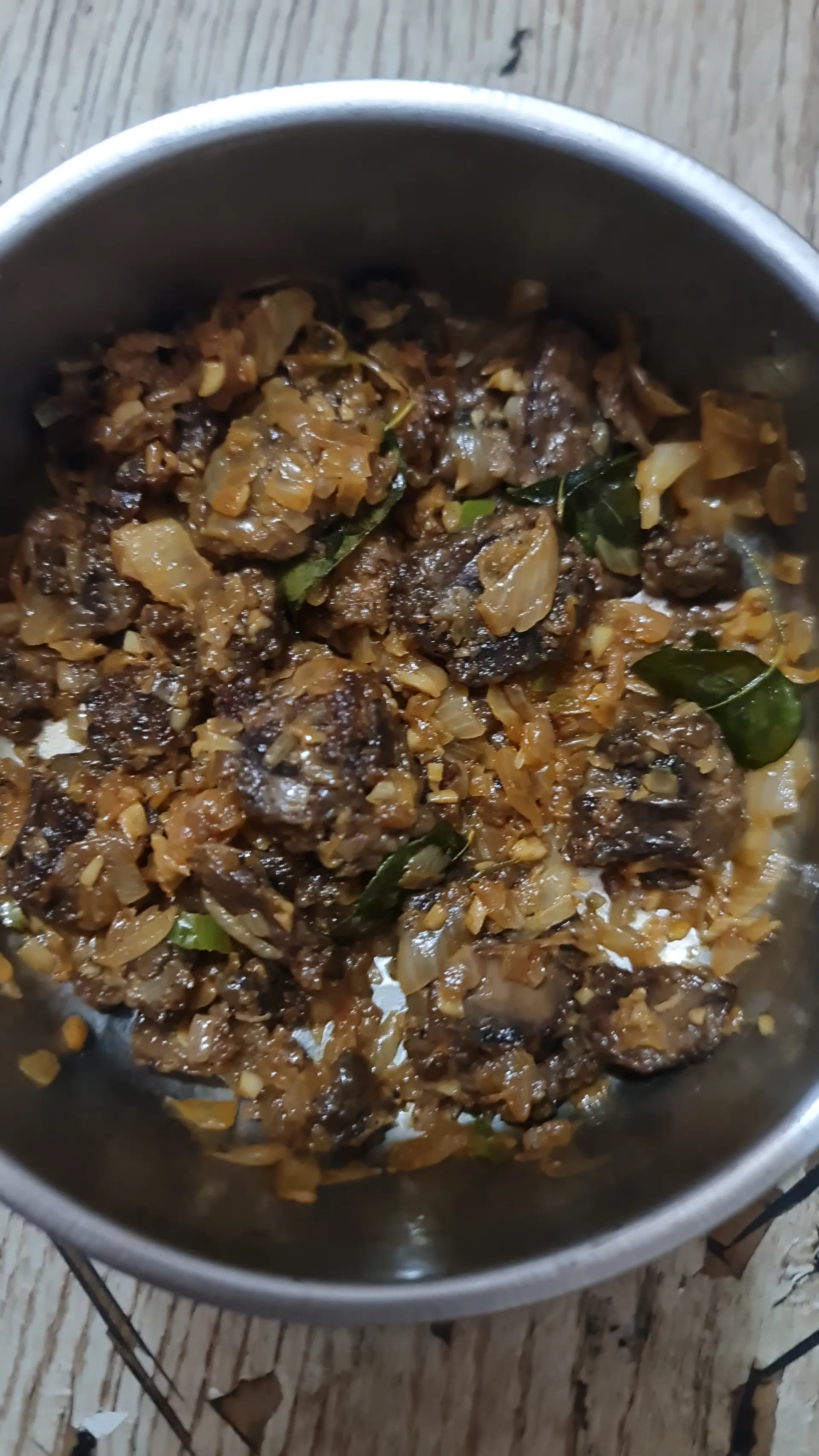 A cook's photo of Mushroom Pepper Fry